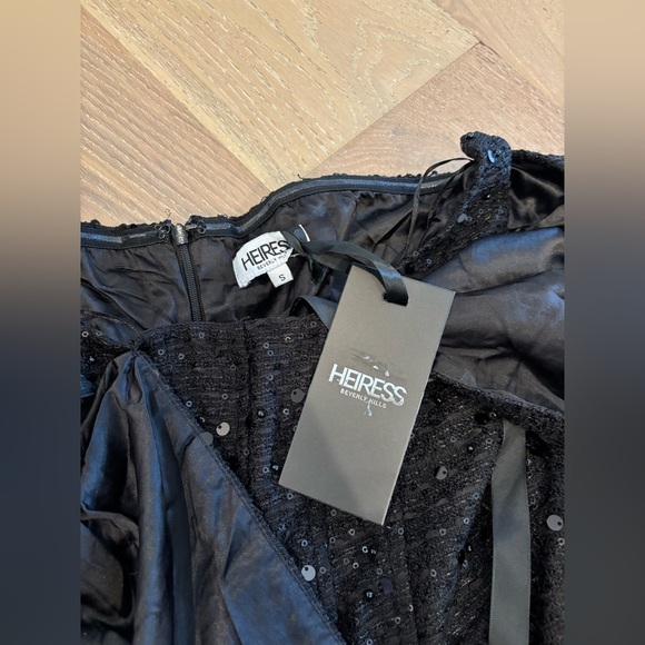 Heiress Beverly Hills boucle halterneck corset ruffle mini dress sequin black - Picture 11 of 13